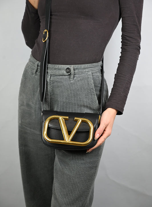 Valentino Borsa Supervee in pelle nera