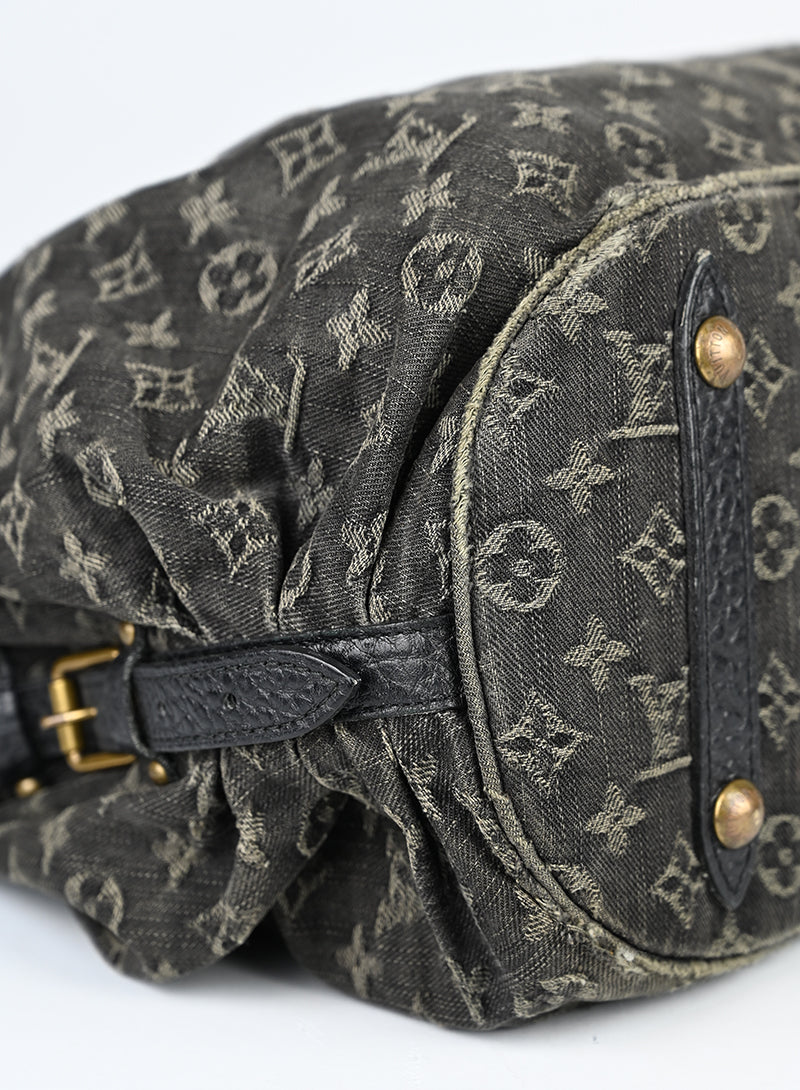 Louis Vuitton Borsa Mahina in denim grigio