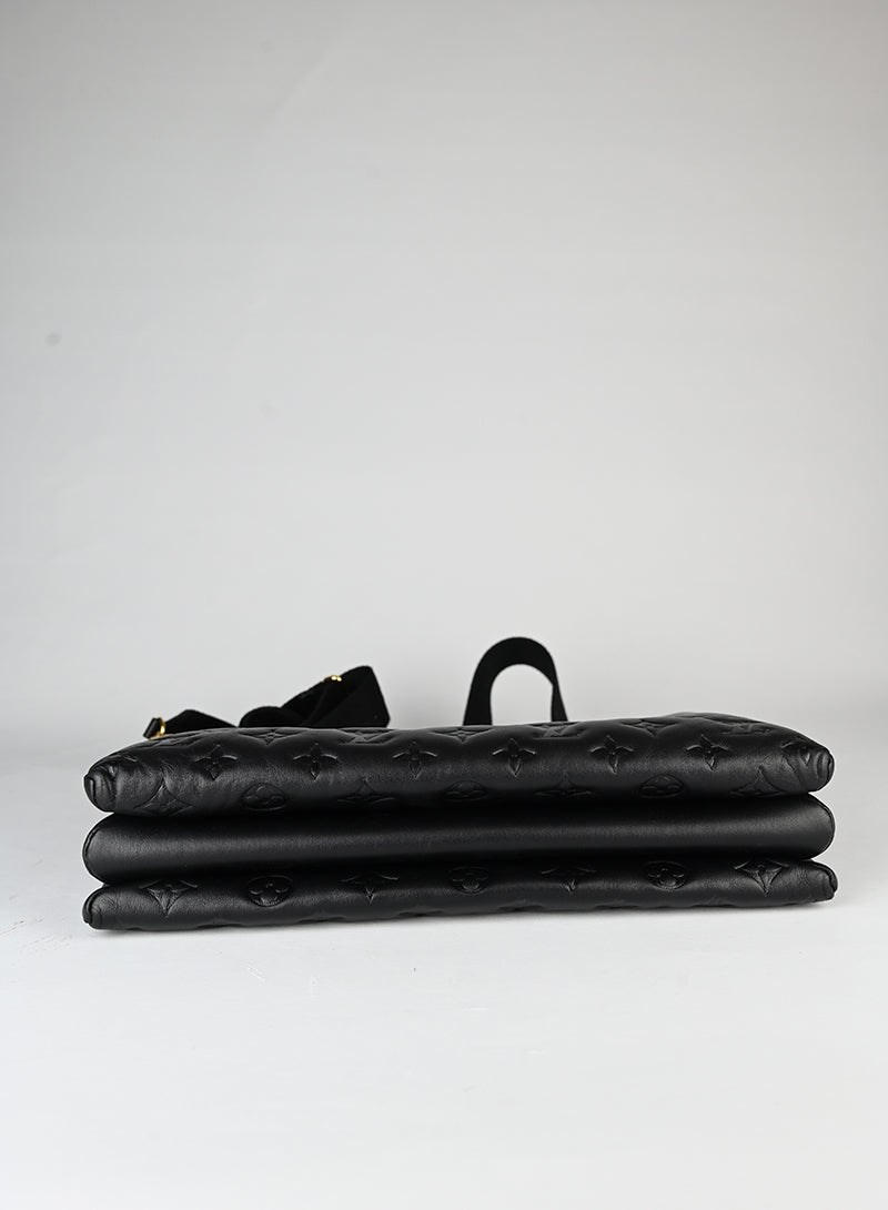 Louis Vuitton Borsa Coussin MM in pelle nera