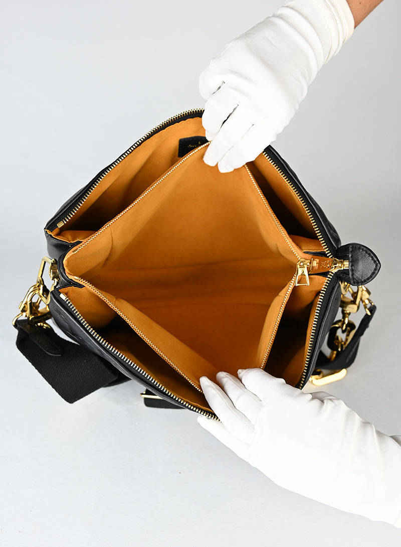 Louis Vuitton Borsa Coussin MM in pelle nera