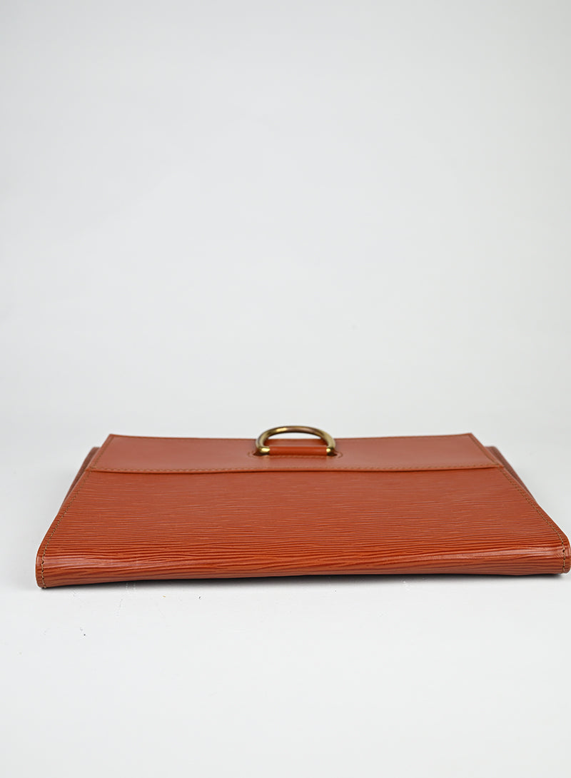 Louis Vuitton Pochette in pelle marrone