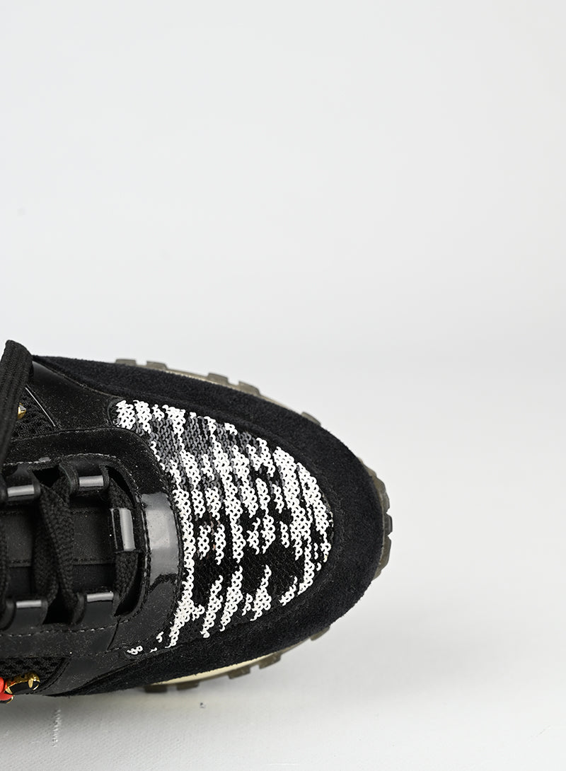 Louis Vuitton Sneakers nere con ricami - N. 37