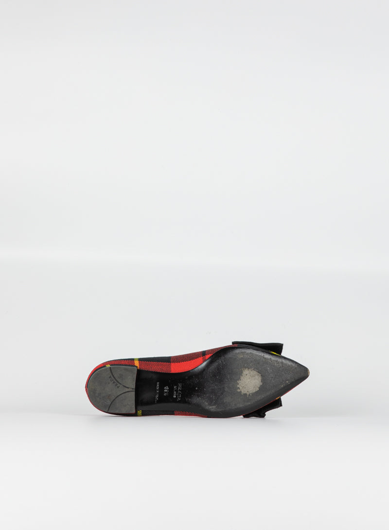 Prada Ballerine in tartan rosso con fiocco - N. 36 ½