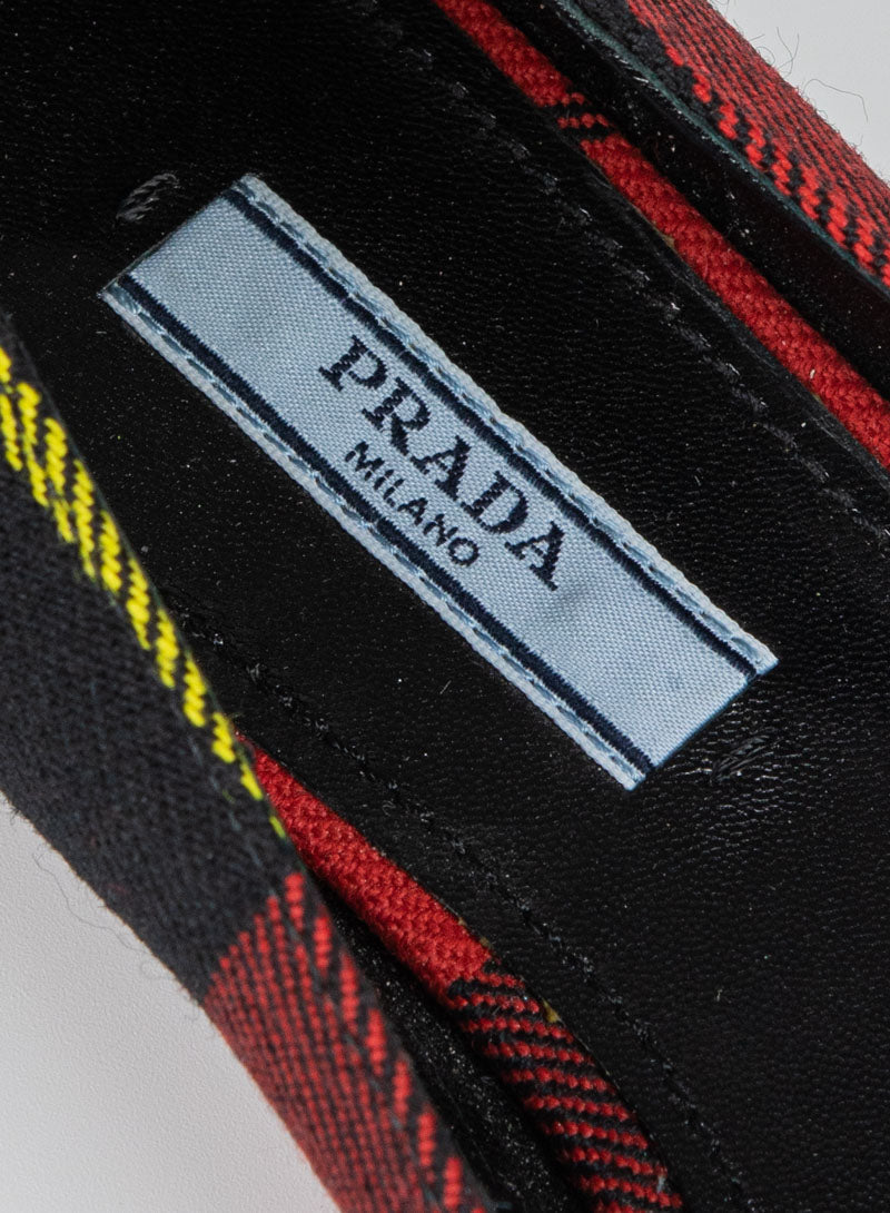 Prada Ballerine in tartan rosso con fiocco - N. 36 ½