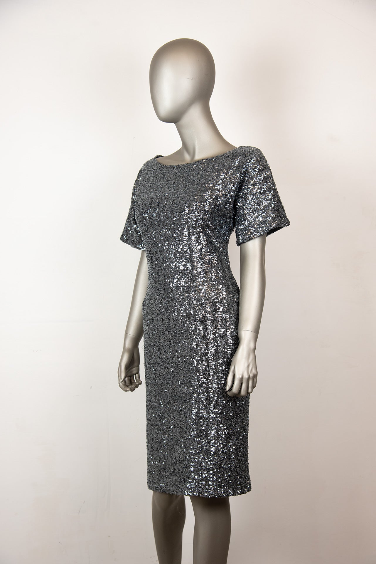 N°21 Abito con pailettes argento a maniche corte - Tg. 40 - lesleyluxuryvintage