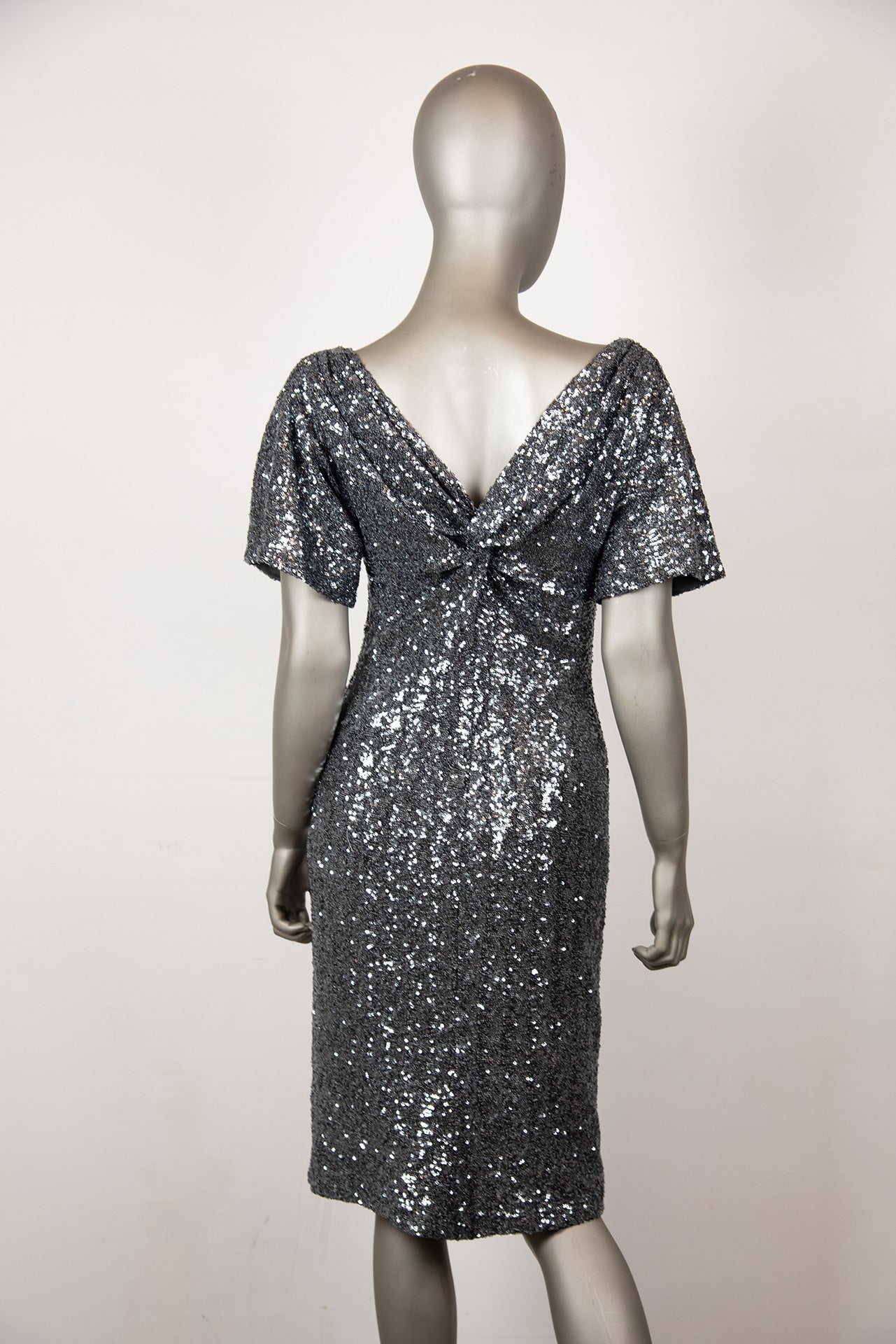 N°21 Abito con pailettes argento a maniche corte - Tg. 40 - lesleyluxuryvintage