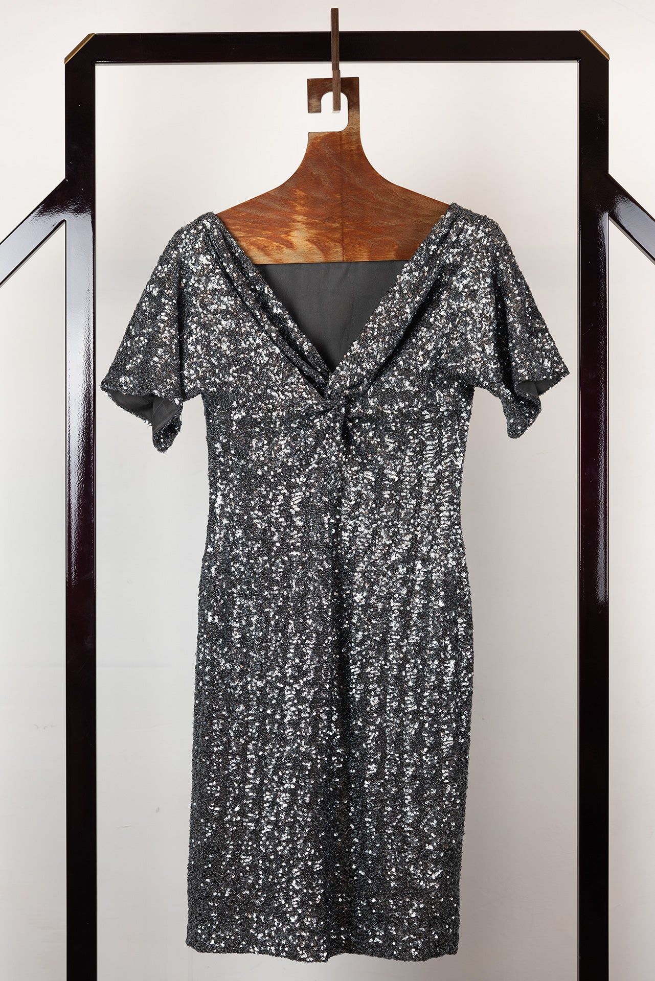 N°21 Abito con pailettes argento a maniche corte - Tg. 40 - lesleyluxuryvintage