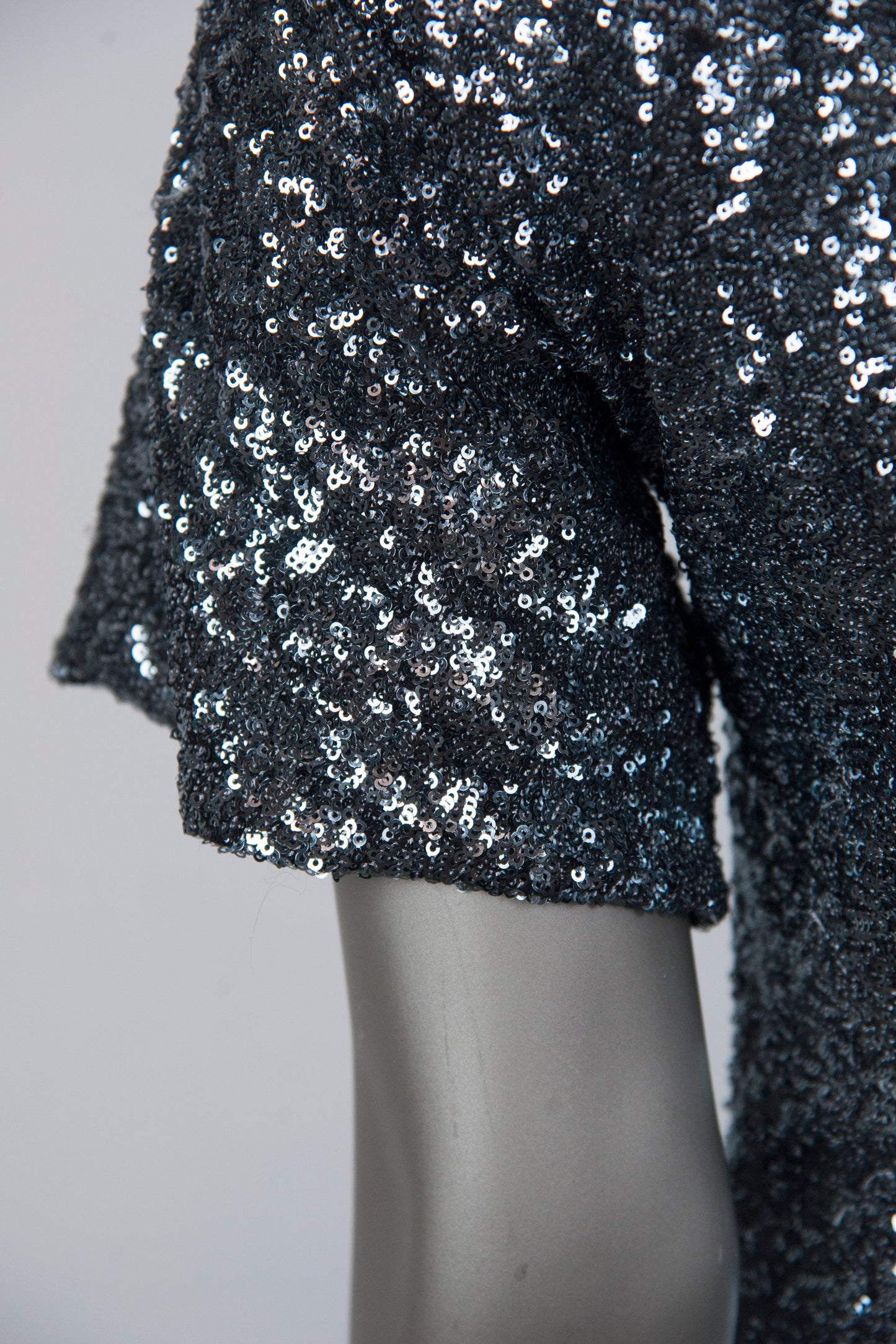 N°21 Abito con pailettes argento a maniche corte - Tg. 40 - lesleyluxuryvintage