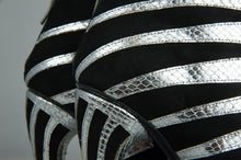Carica l&#39;immagine nel visualizzatore di Gallery, Rodarte Stivaletti con tacco argento e nero a strisce - N. 39 -  lesleyluxuryvintage
