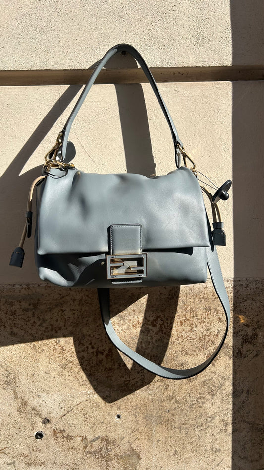 Fendi Mama Baguette -  lesleyluxuryvintage