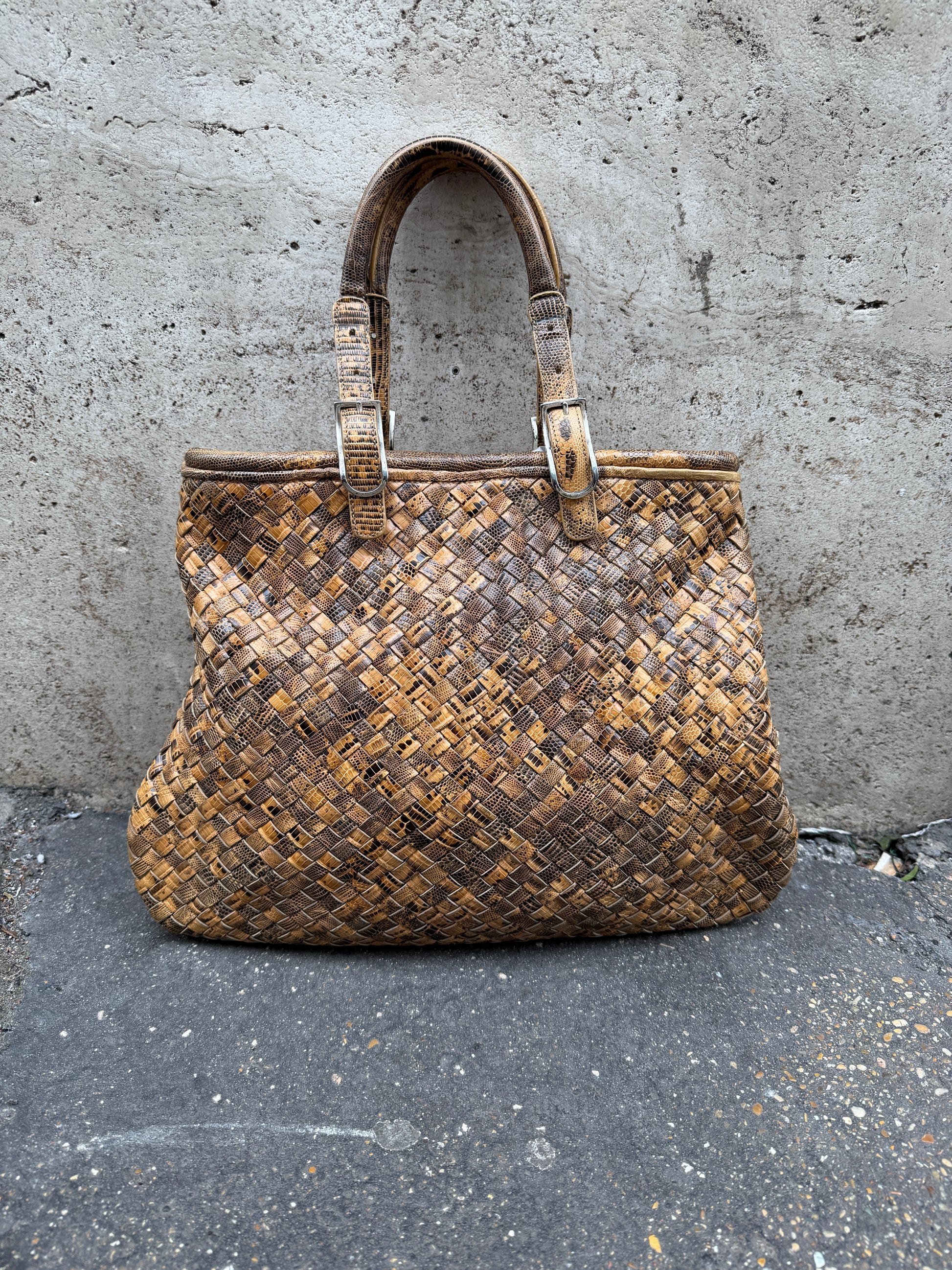 Bottega Veneta borsa in lizard beige nera -  lesleyluxuryvintage