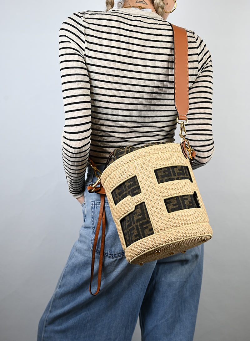 Fendi Borsa Step-out in rafia -  lesleyluxuryvintage