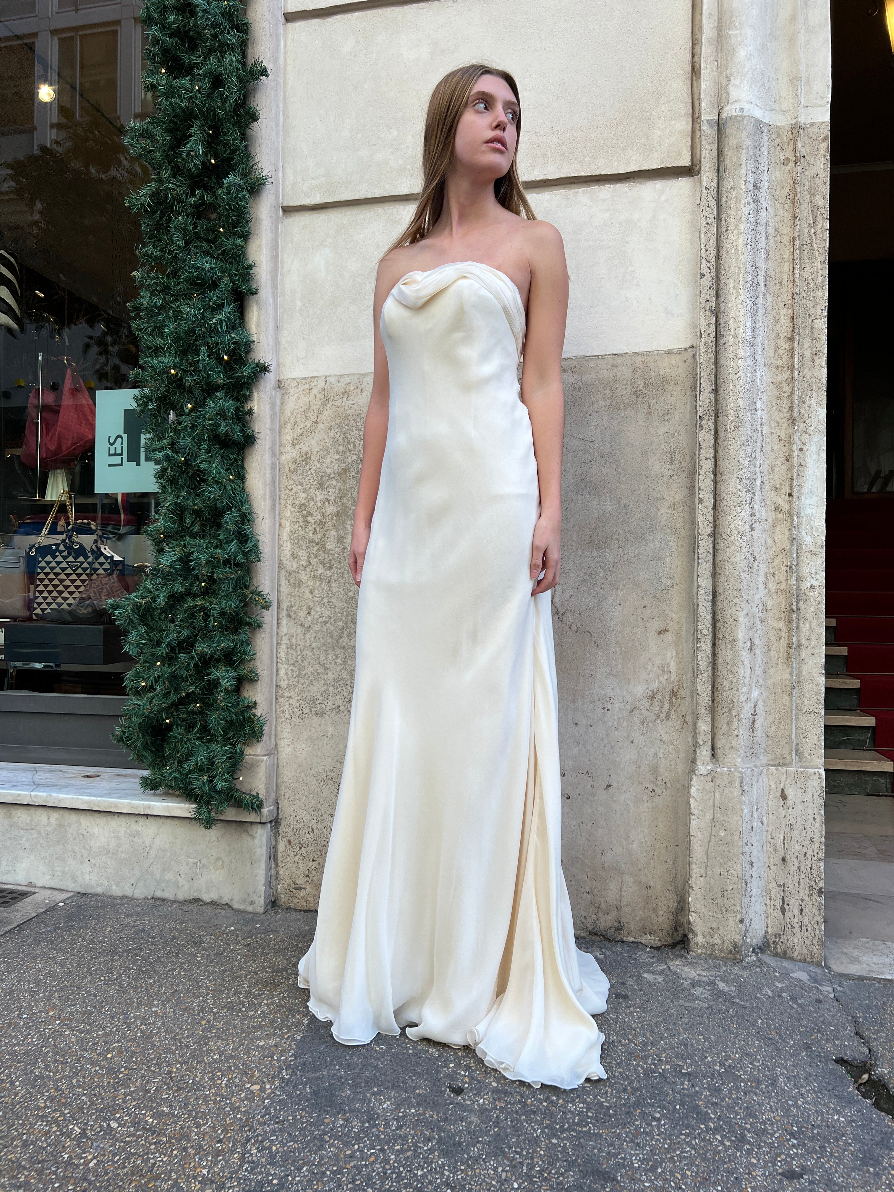 Vestito Sposa Ritiro Abiti Sposa Usati Comprare Abiti Negozio