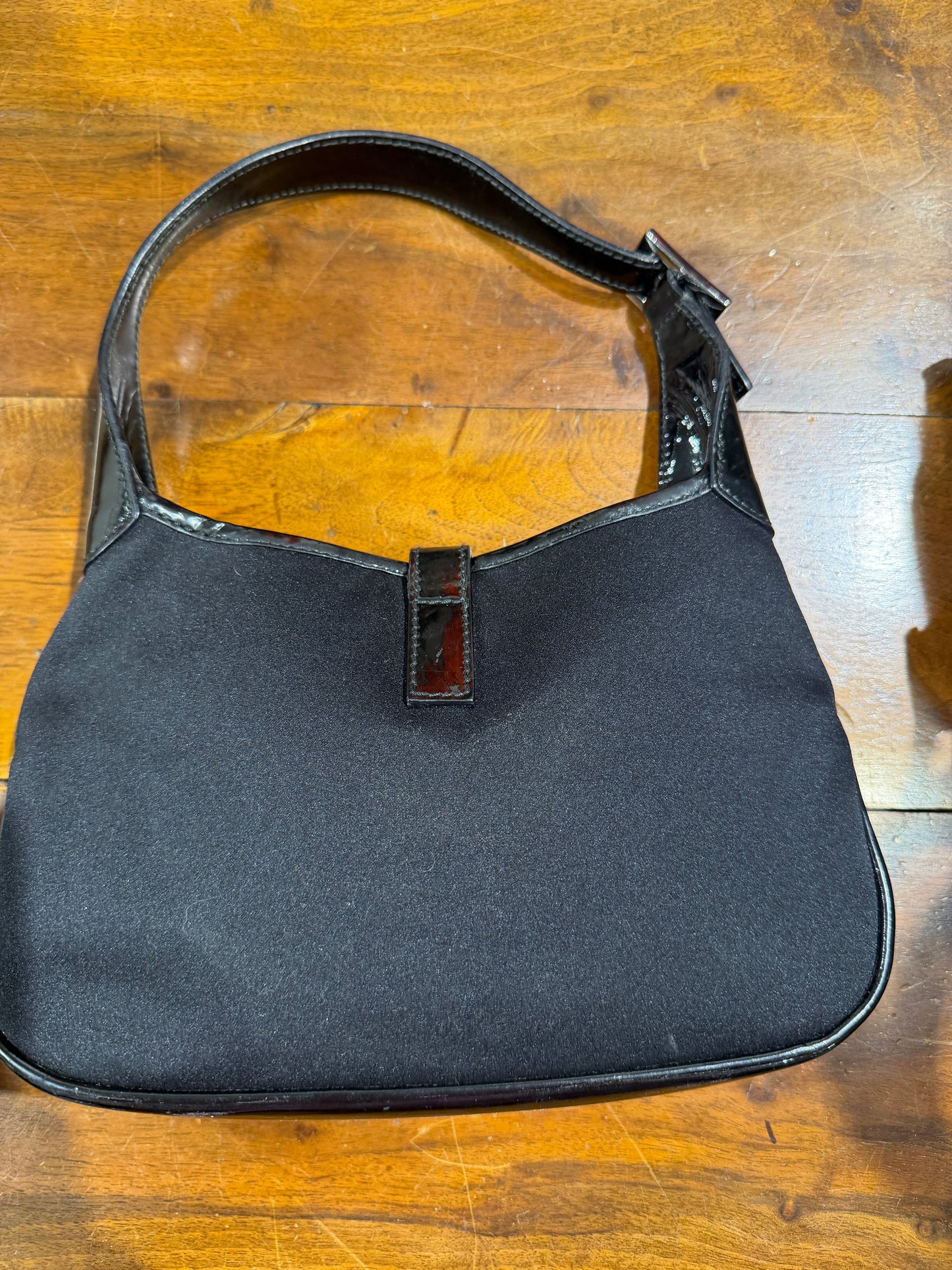 Gucci borsina Jackie tessuto nero