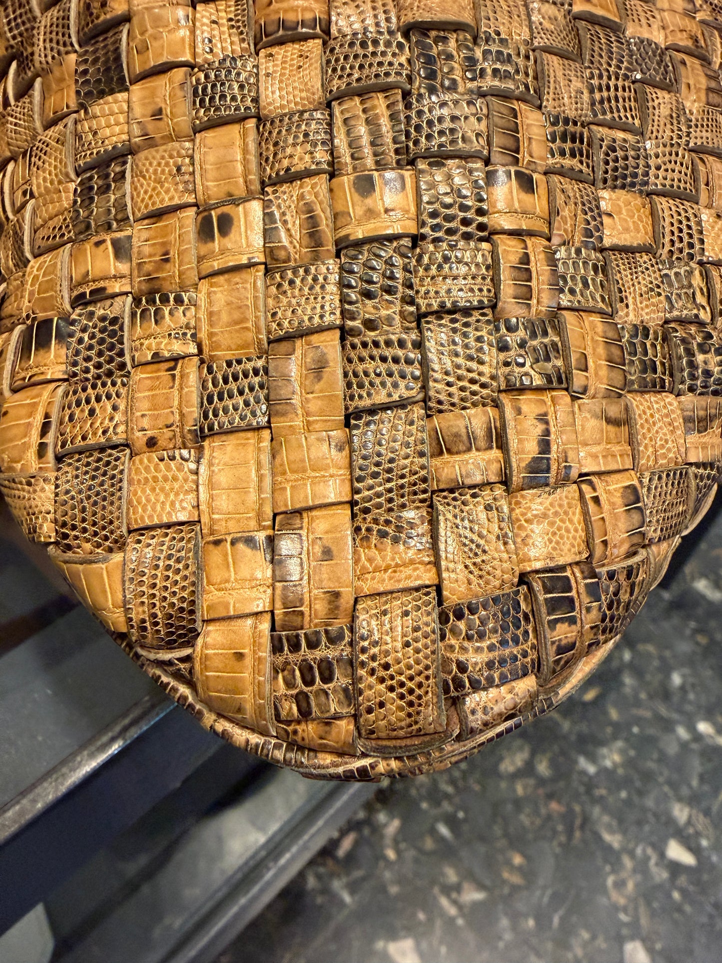 Bottega Veneta borsa in lizard beige nera -  lesleyluxuryvintage