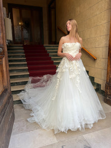 Elie Saab abito da sposa scollato tulle
