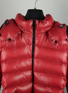 Moncler Red down jacket with hood - Size. 40