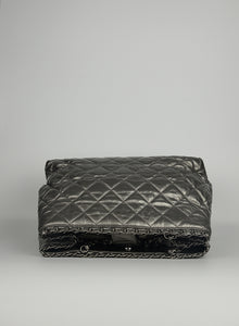 Chanel Quilted shoulder bag in silver leather