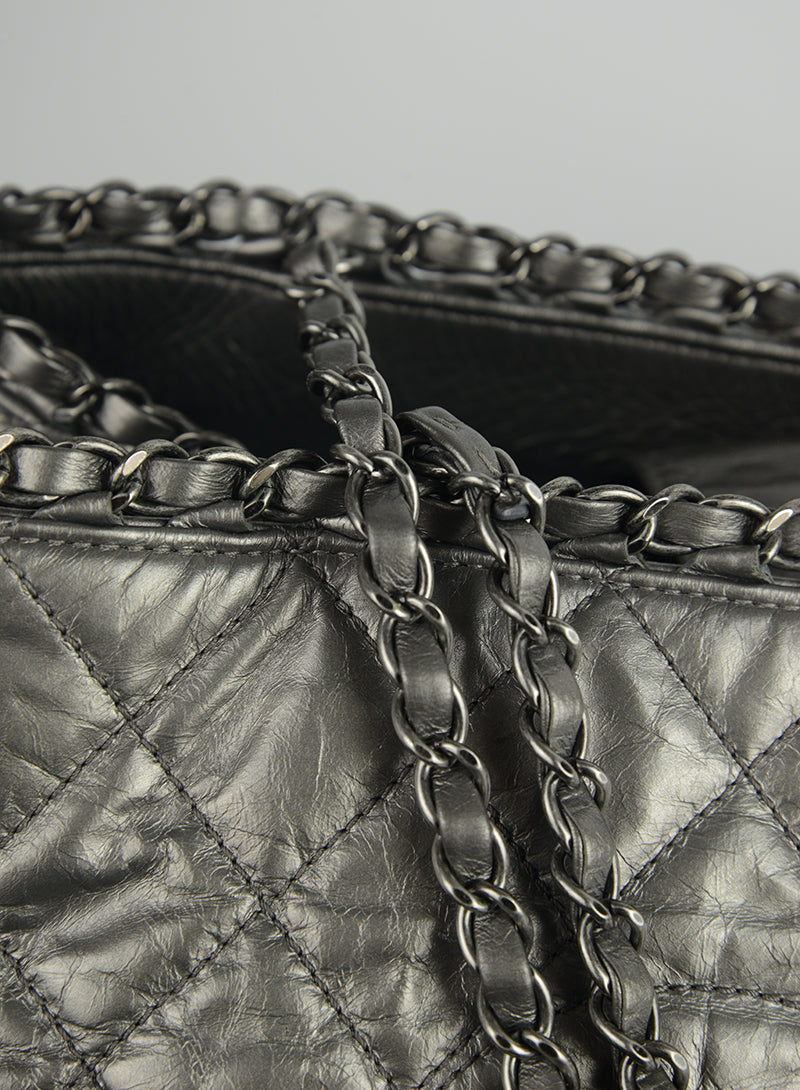 Chanel Borsa a spalla Quilted in pelle argento