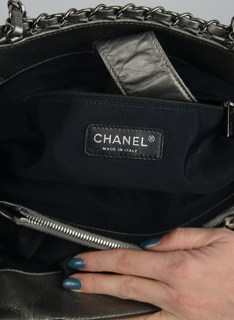 Chanel Borsa a spalla Quilted in pelle argento