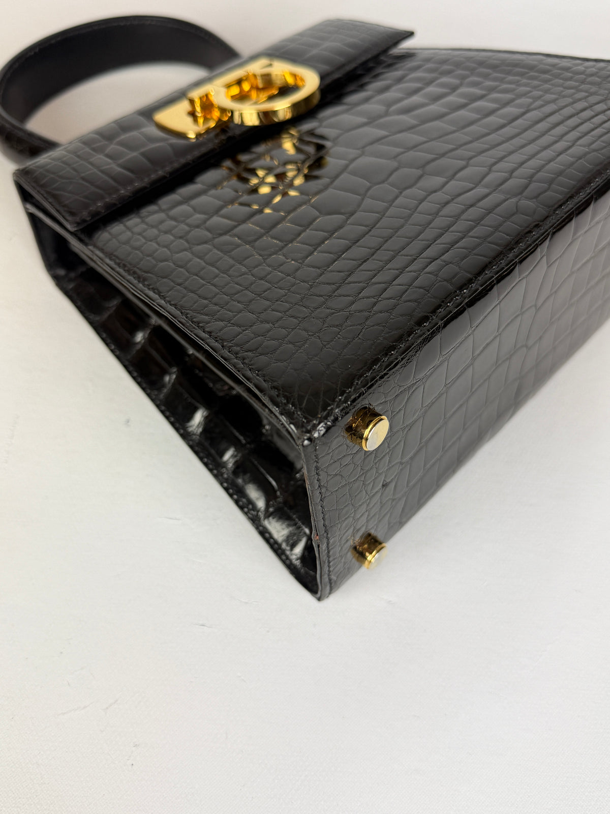 Ferragamo Borsina Iconic Top Handle nera