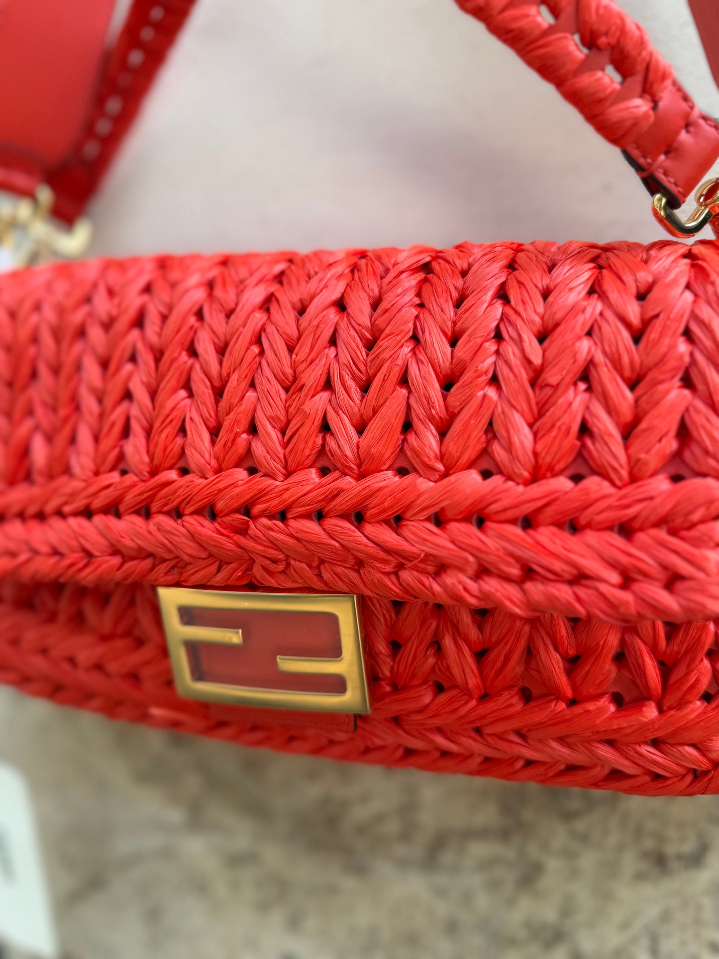 Fendi baguette rafia aragosta