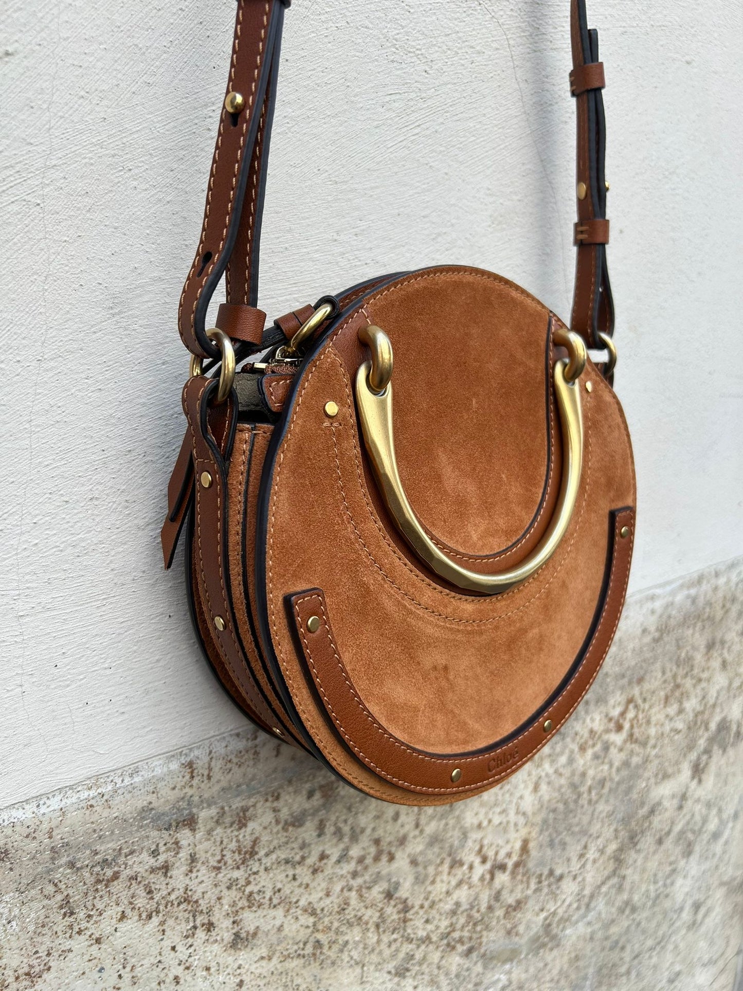 Chloè tracolla tonda in suede