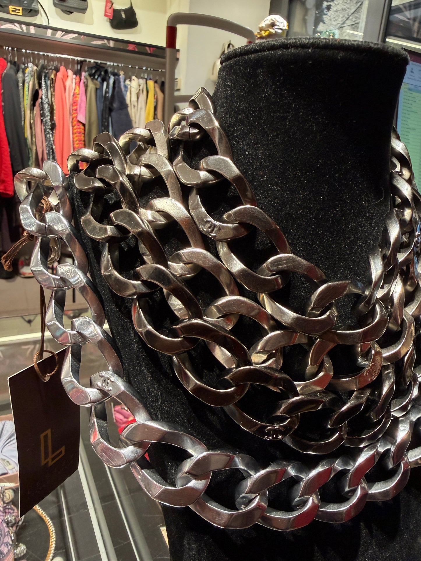 Chanel collana catene RTW F2013