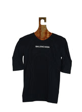 Load image into Gallery viewer, Balenciaga T-shirt in black technical fabric - Size. M
