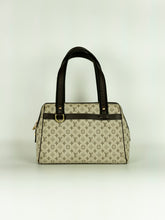 Carica l&#39;immagine nel visualizzatore di Gallery, Louis Vuitton Borsa Josephine verde oliva
