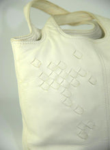 Load image into Gallery viewer, Bottega Veneta Small bag in white leather
