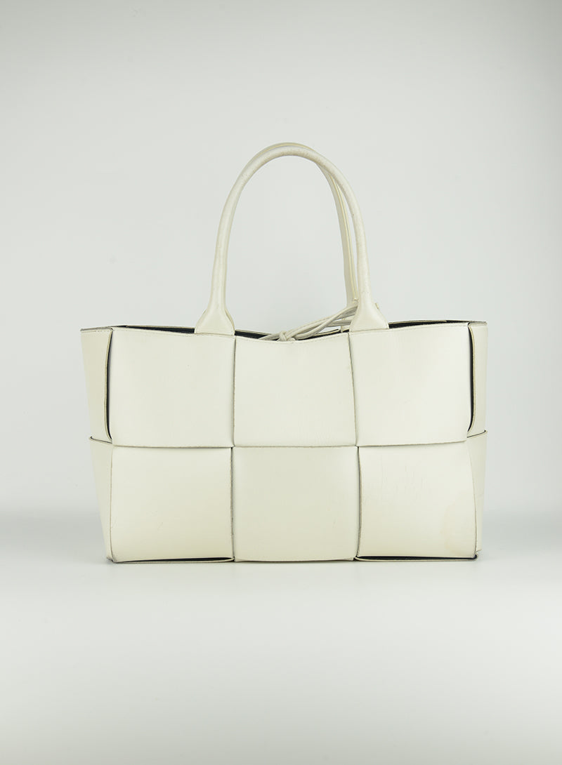 Bottega Veneta Arco tote bag in white leather