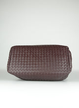 Load image into Gallery viewer, Bottega Veneta Roma bag in burgundy leather

