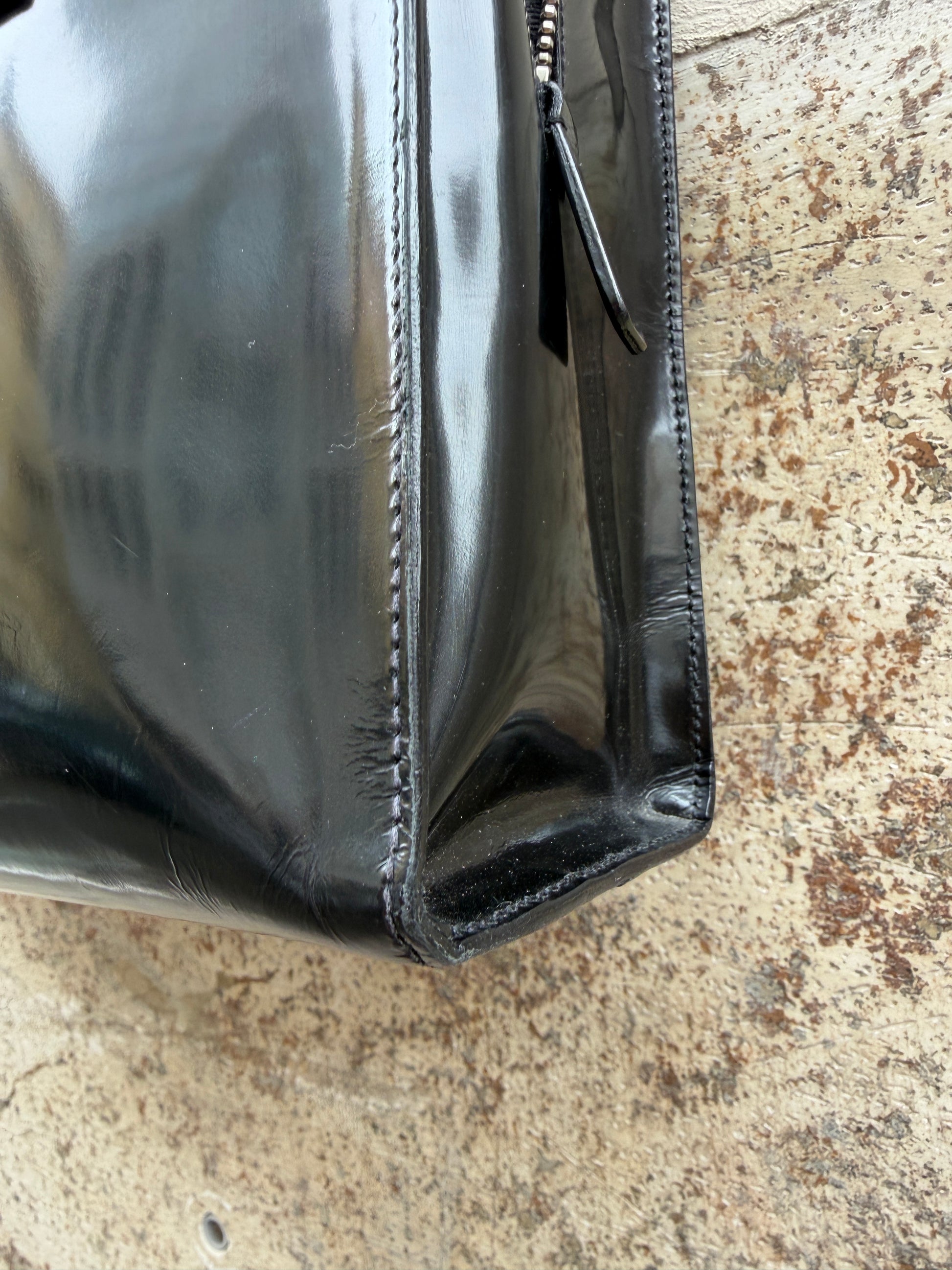 Prada Re-Edition 1995 nera -  lesleyluxuryvintage