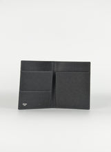 Carica l&#39;immagine nel visualizzatore di Gallery, Cartier Porta passaporto in pelle nero
