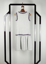 Load image into Gallery viewer, Chanel White midi dress with profiles - Size. 36
