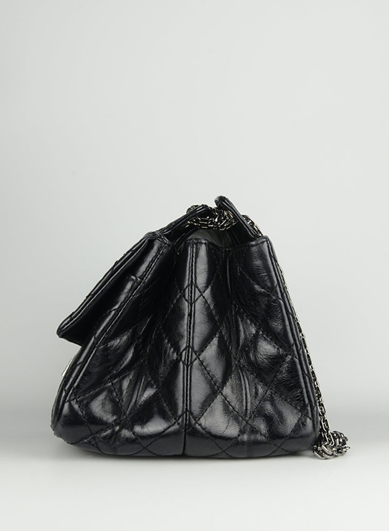 Chanel Inchiostro bag in black matelassé leather