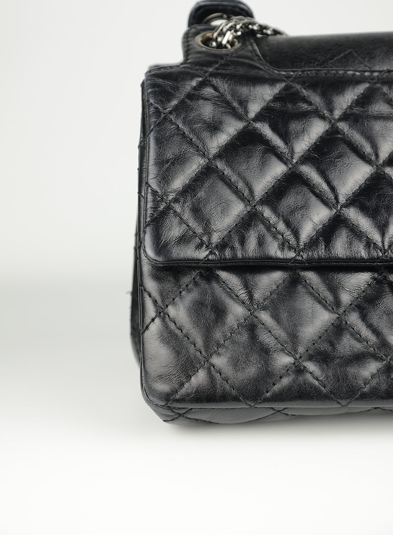 Chanel Inchiostro bag in black matelassé leather