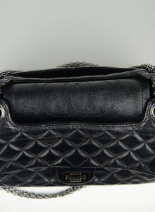 Chanel Inchiostro bag in black matelassé leather
