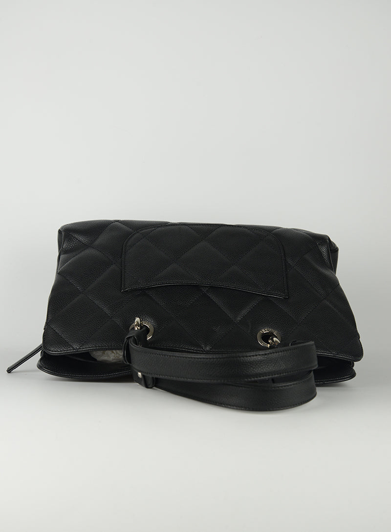 Chanel Borsa in pelle Caviar nera