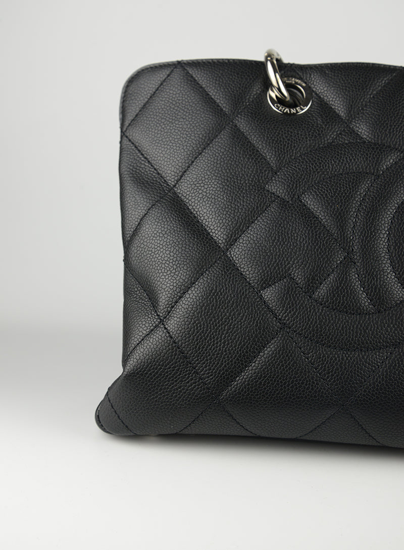 Chanel Borsa in pelle Caviar nera