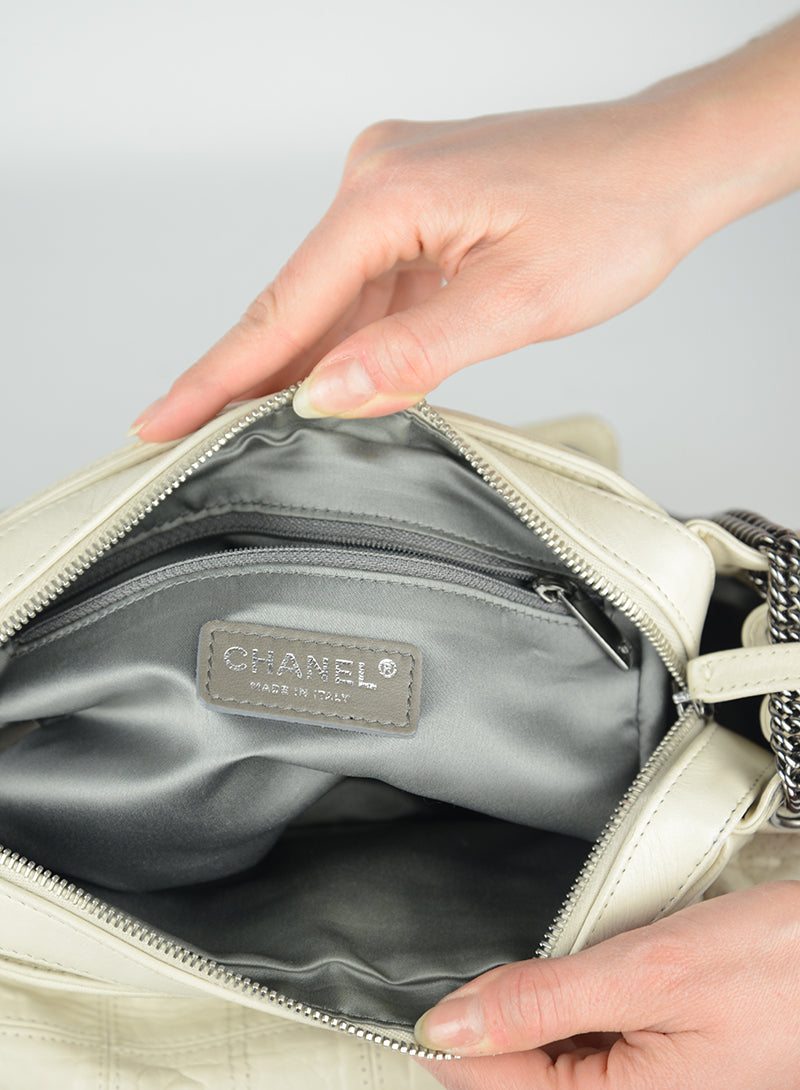 Chanel Borsa a spalla in pelle panna