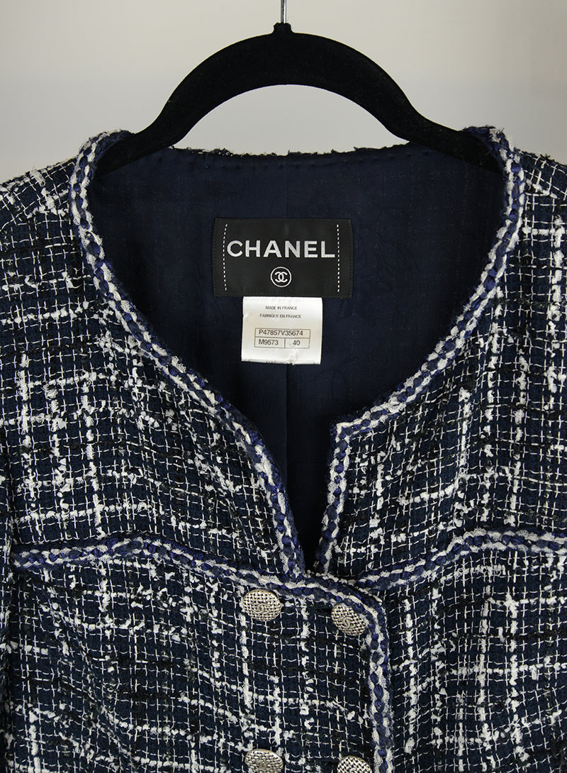 Chanel Giacca bianca e blu tessuto bouclé - Tg. 44