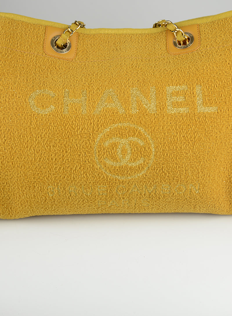 Chanel Shopper Deauville gialla