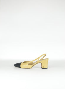 Chanel Scarpe Sliders beige - N. 36c