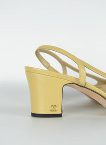 Chanel Scarpe Sliders beige - N. 36c