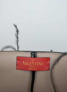 Valentino Borsa a secchiello in pelle nera con piume