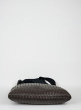 Load image into Gallery viewer, Bottega Veneta Shoulder bag in dark brown leather
