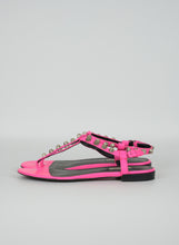 Load image into Gallery viewer, Balenciaga Sandali Gintarg in pelle fucsia - N. 36
