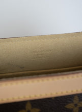 Carica l&#39;immagine nel visualizzatore di Gallery, Louis Vuitton Borsa a spalla Beverly MM in Monogram
